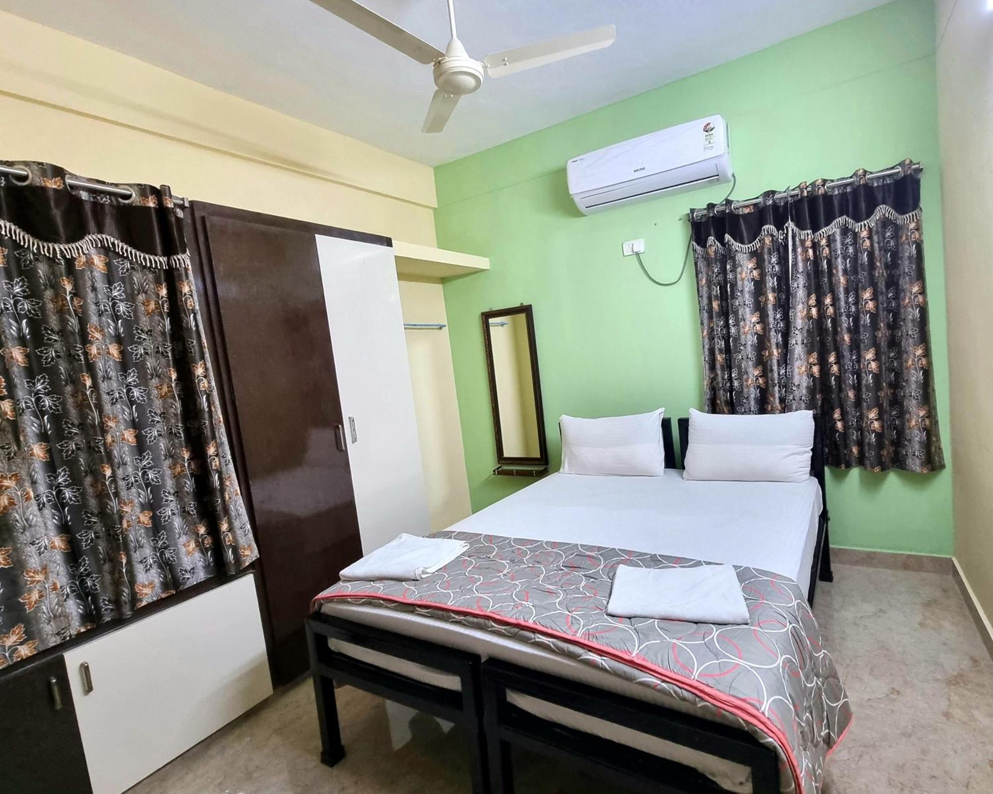 Sannidhi Service Apartments Tirupati Ngoại thất bức ảnh